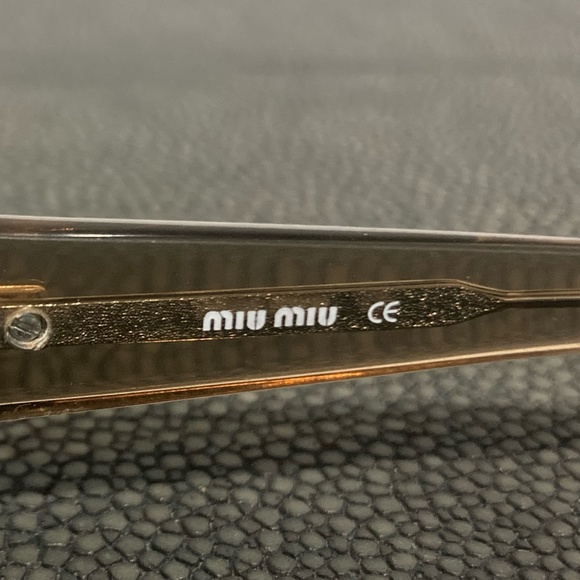 MIU MIU 1980s-1990s VINTAGE SUNGLASSES - Picture 3 of 7